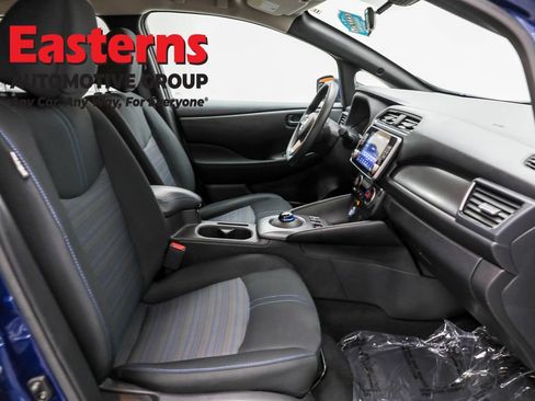 Used 2023 Nissan Leaf S image 22