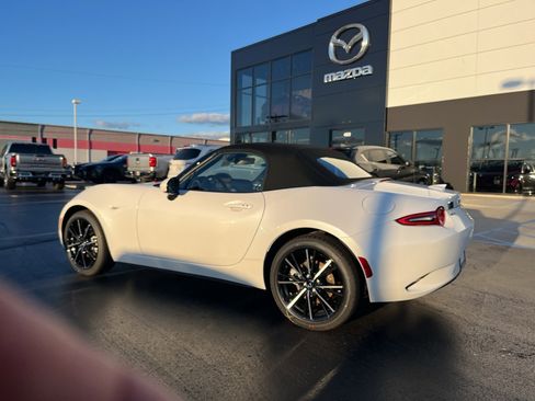 New 2025 MAZDA MX-5 Miata Grand Touring w/ Weather Package image 3