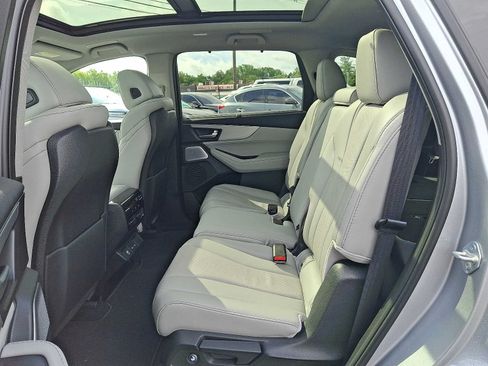 Certified 2026 Acura MDX w/ Technology Package AWD/4WD image 10