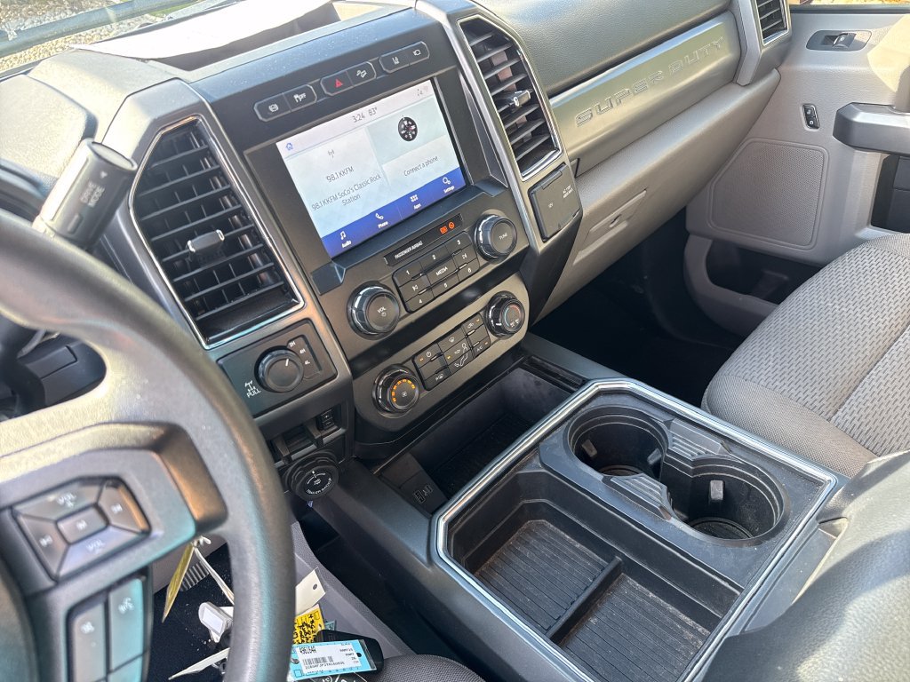 Used 2022 Ford F250 XLT w/ Black Appearance Package AWD/4WD image 16