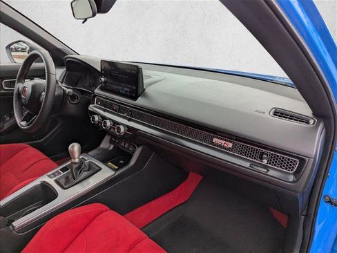 Used 2025 Honda Civic Type R image 27