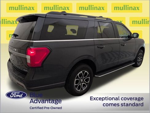 Used 2023 Ford Expedition Max XLT image 4