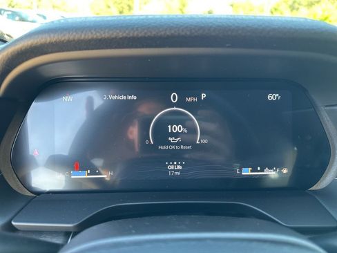 New 2025 Jeep Grand Cherokee Limited image 32