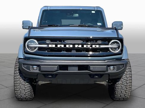 Used 2025 Ford Bronco Outer Banks AWD/4WD image 4