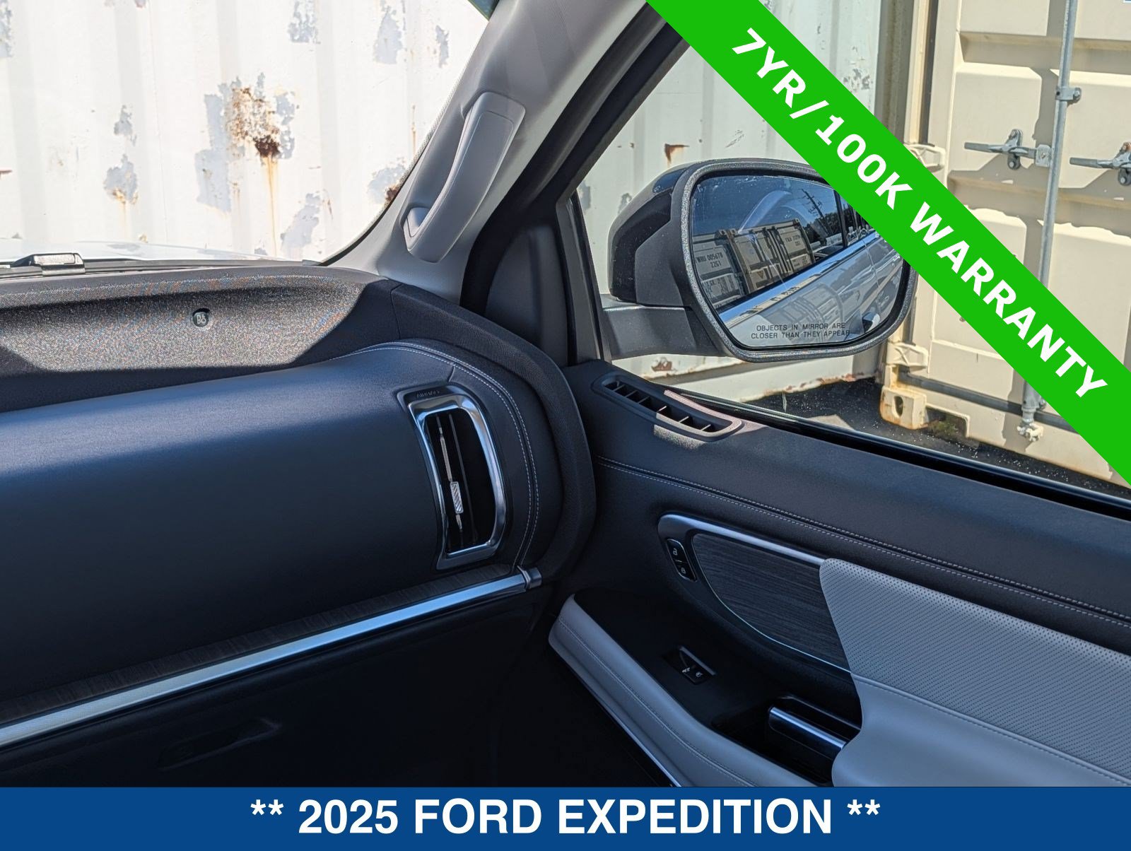 Used 2025 Ford Expedition Platinum w/ Platinum Ultimate Package AWD/4WD image 19