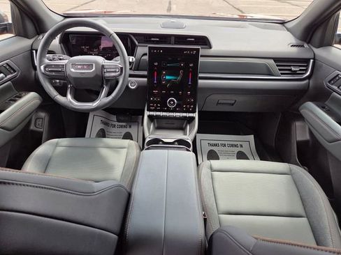 Used 2026 GMC Terrain AT4 w/ Technology Package II AWD/4WD image 53
