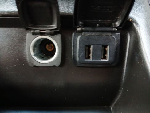 Used 2020 Chevrolet Suburban LT image 6