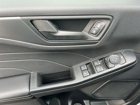 Used 2025 Ford Escape Active image 15