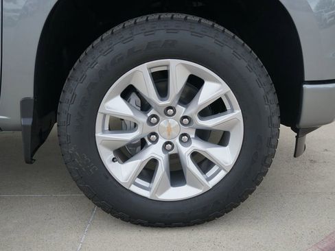 New 2026 Chevrolet Silverado 1500 Custom image 5