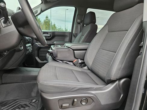 Used 2024 Chevrolet Silverado 1500 Custom Trail Boss w/ Midnight Edition image 15