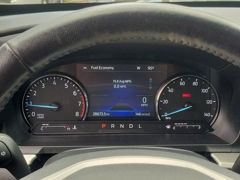 Certified 2022 Ford Explorer XLT w/ Equipment Group 202A RWD image 10