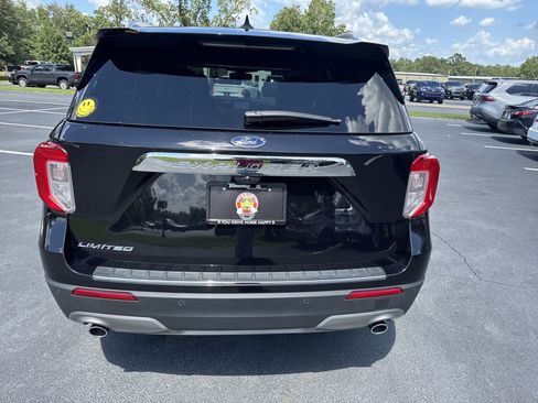 Used 2024 Ford Explorer Limited RWD image 6