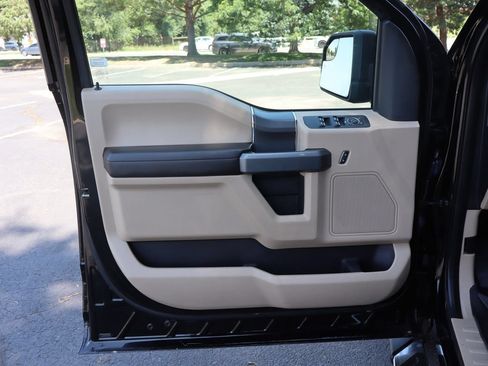 Used 2018 Ford F150 XLT w/ Equipment Group 302A Luxury RWD image 19