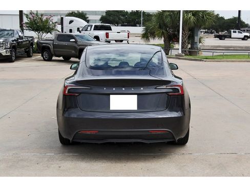 Used 2025 Tesla Model 3 RWD image 5