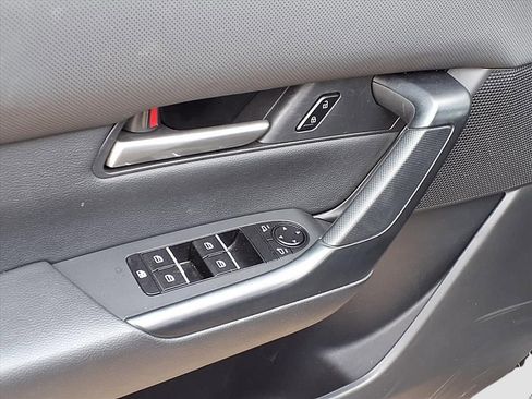 Used 2024 MAZDA CX-50 AWD 2.5 S w/ Preferred Package image 16