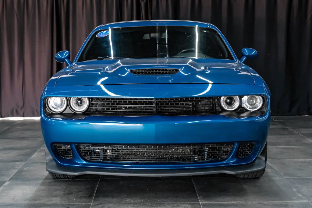Used 2023 Dodge Challenger SXT w/ Blacktop Package RWD image 5