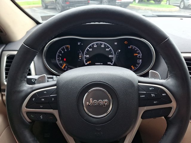 Certified 2017 Jeep Grand Cherokee Limited AWD/4WD image 23
