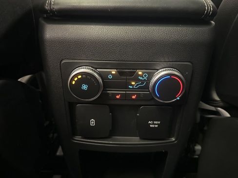 Used 2020 Ford Explorer Limited AWD/4WD image 11