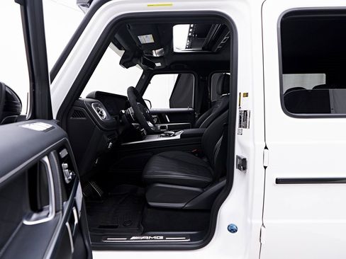 Used 2023 Mercedes-Benz G 63 AMG Squared image 39
