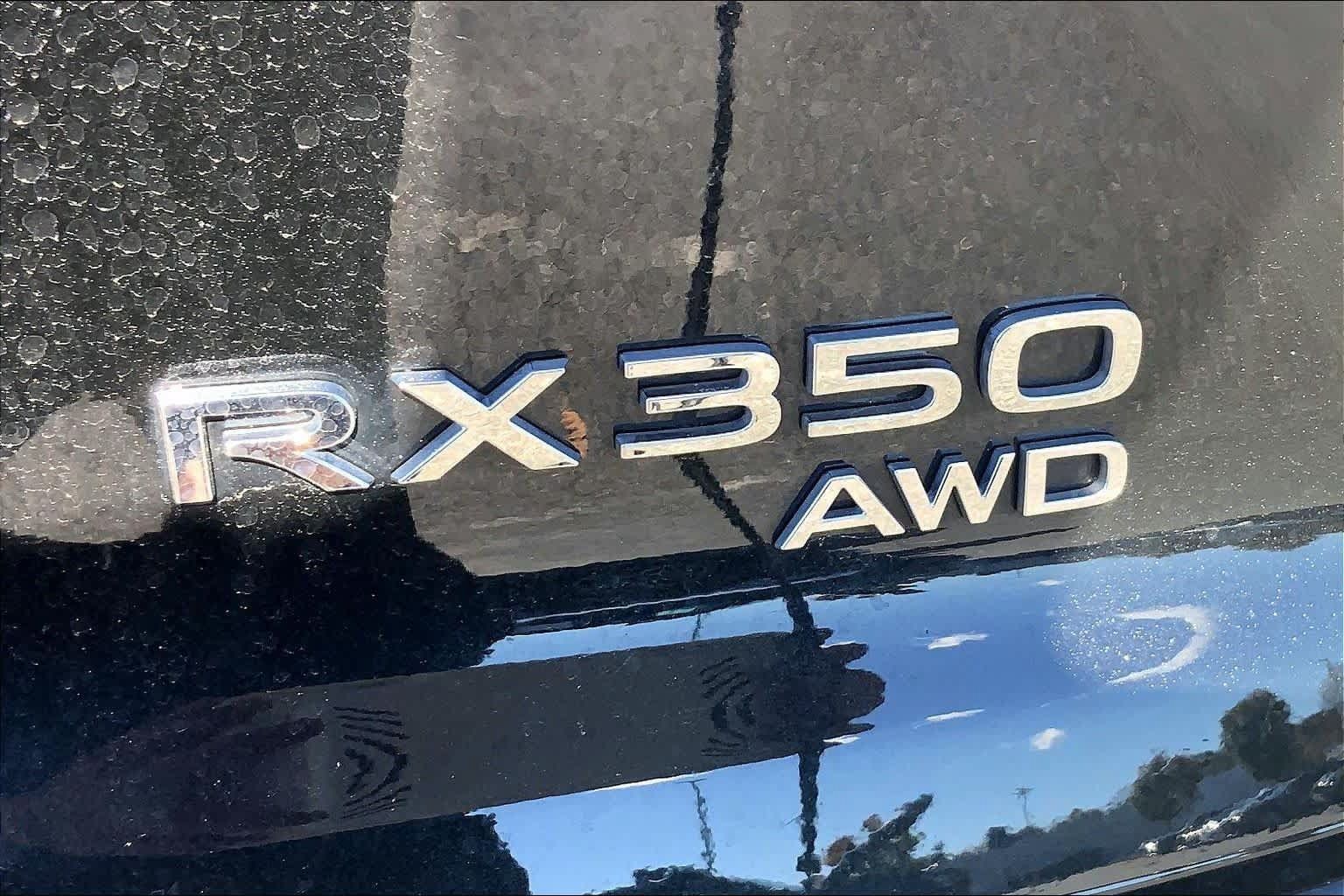 Used 2024 Lexus RX 350 Premium w/ Cold Area Package AWD/4WD image 10