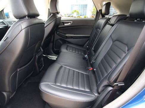 Used 2024 Ford Edge SEL AWD/4WD image 7
