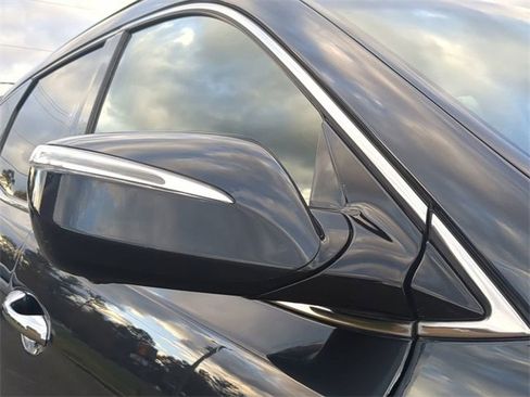 Used 2017 Hyundai Santa Fe Sport image 11