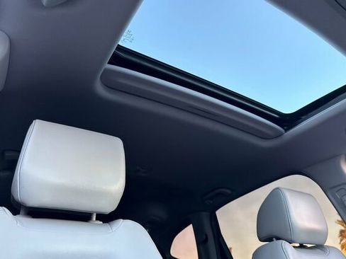 Used 2017 Honda CR-V EX-L image 17