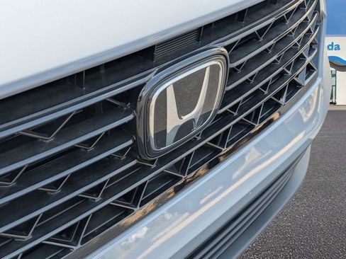 Used 2025 Honda Accord SE image 4