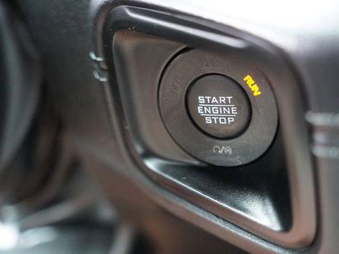 Used 2024 Jeep Wrangler Rubicon w/ Convenience Group AWD/4WD image 28