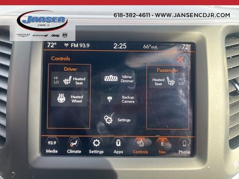 Used 2023 Jeep Cherokee Altitude Lux image 21