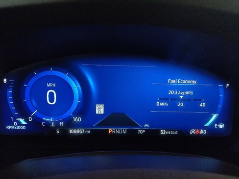 Used 2020 Ford Explorer Platinum w/ Premium Technology Package image 23