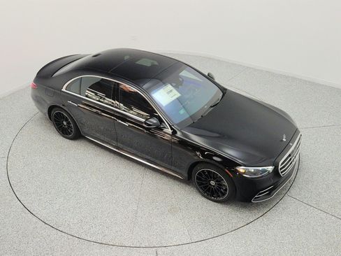 New 2026 Mercedes-Benz S 580e 4MATIC Sedan image 18