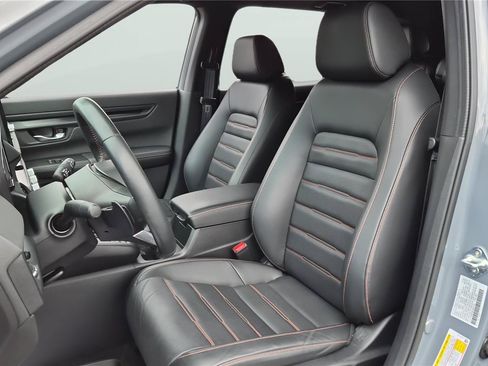 Used 2025 Honda CR-V Sport-L image 10