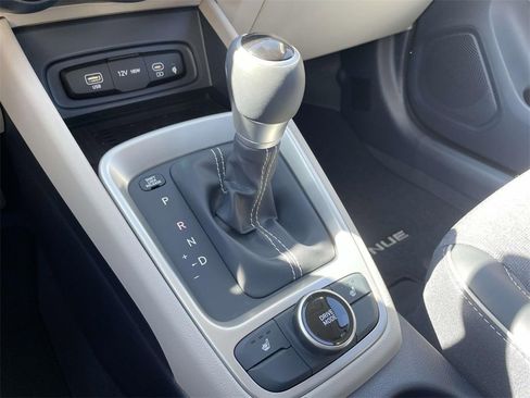 New 2026 Hyundai Venue SEL image 16
