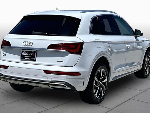 Used 2021 Audi Q5 2.0T Premium Plus w/ Premium Plus Package AWD/4WD image 13