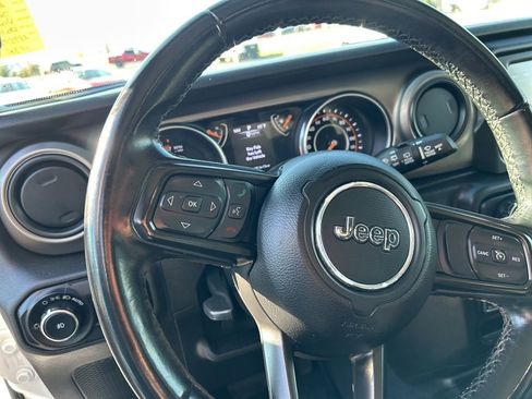 Used 2020 Jeep Wrangler Unlimited Sport S image 17