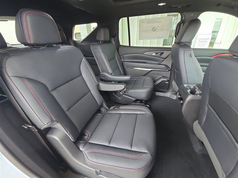 New 2026 Chevrolet Traverse Z71 image 27