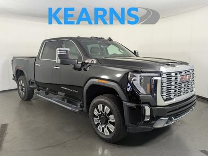 Used 2025 GMC Sierra 3500 Denali w/ Denali Reserve Package