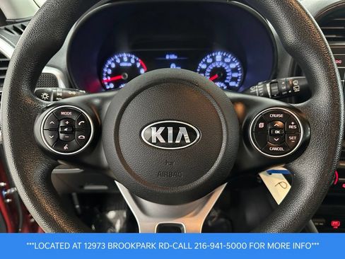 Used 2020 Kia Soul LX FWD image 11