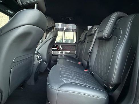 Used 2021 Mercedes-Benz G 550 image 17
