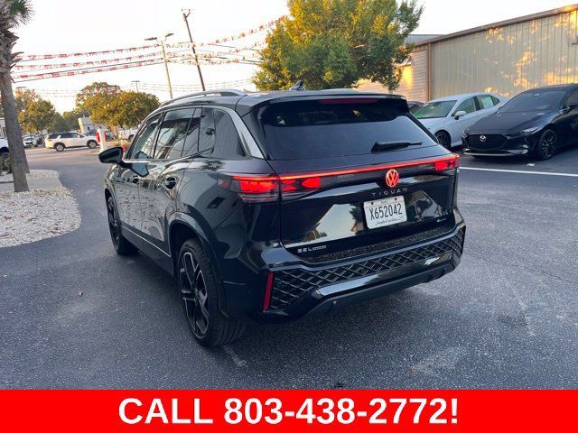 Used 2026 Volkswagen Tiguan SEL R-Line AWD/4WD image 34