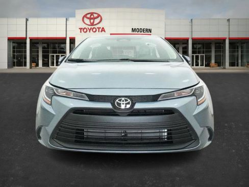 New 2026 Toyota Corolla LE image 2