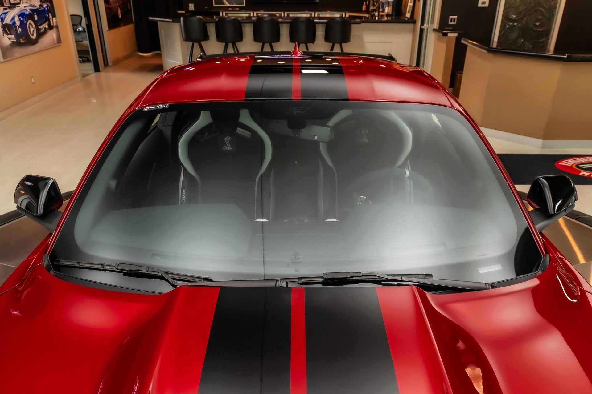 Used 2020 Ford Mustang Shelby GT500 w/ Carbon Fiber Track Pack RWD image 26