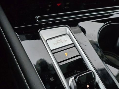 New 2026 Volkswagen Atlas SEL image 29