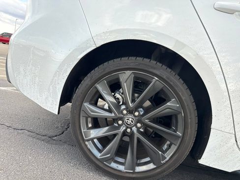 Used 2025 Toyota Corolla SE FWD image 5