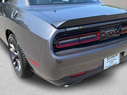 Used 2021 Dodge Challenger R/T Scat Pack RWD image 40
