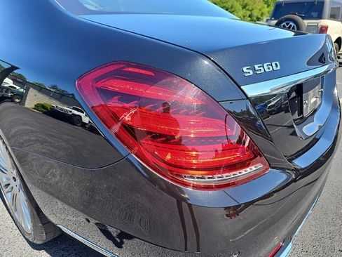Used 2019 Mercedes-Benz S 560 Sedan image 35