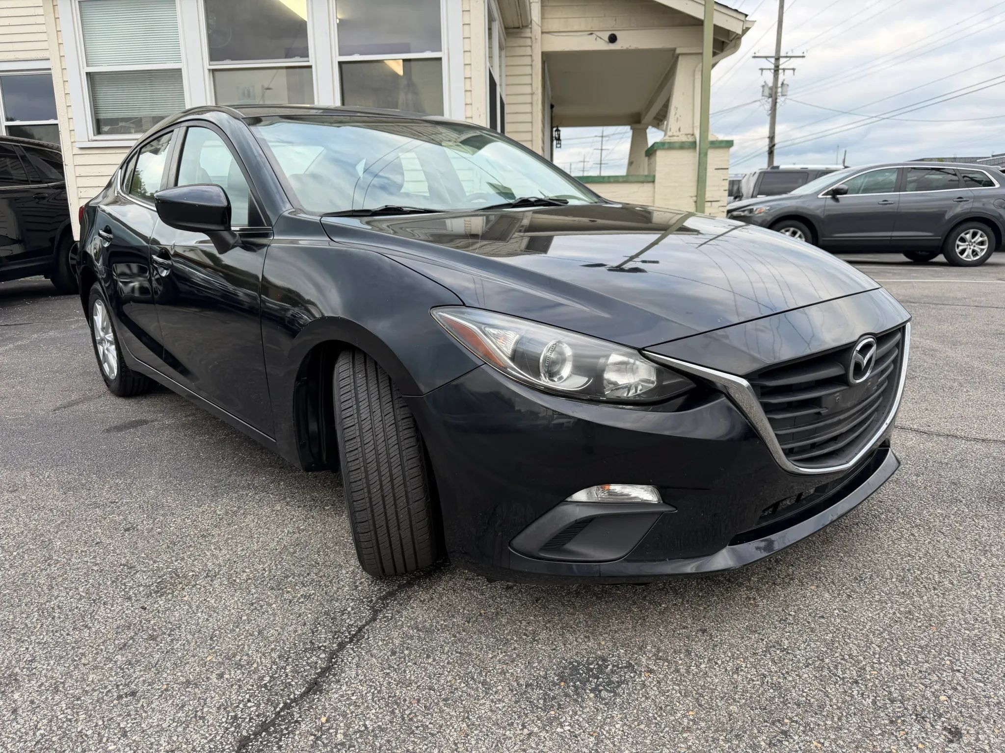 Used 2014 MAZDA MAZDA3 i Touring w/ Moonroof Package 1 FWD image 22