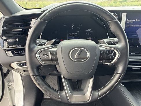 Used 2025 Lexus RX 350 Premium w/ Accessory Package (Z1) FWD image 21