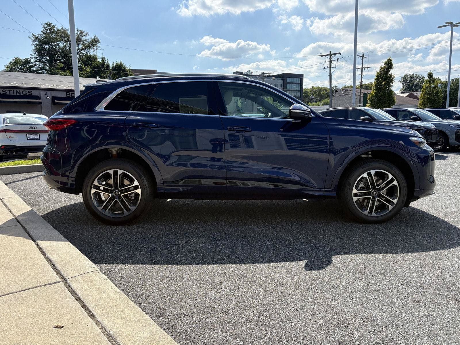 New 2026 Audi Q5 2.0T AWD/4WD image 5